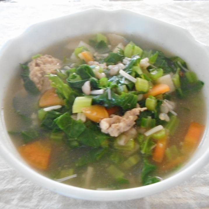 雑穀と青菜と肉団子のスープ